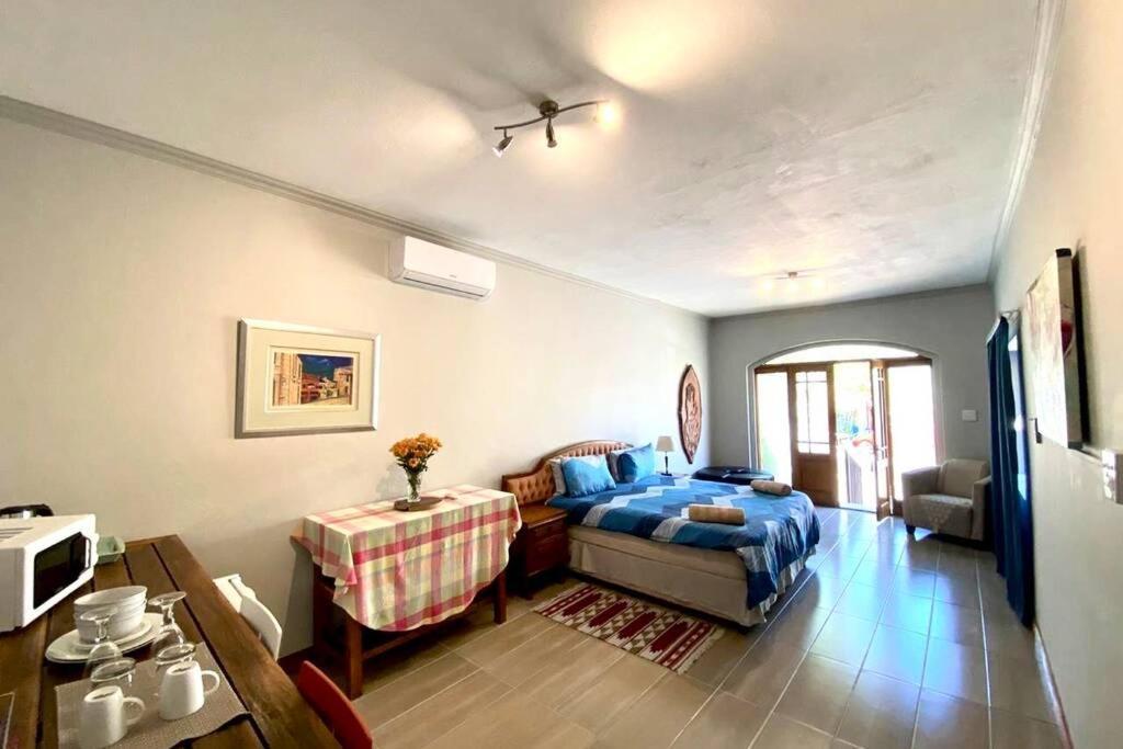 Le Grec Wine Tram Apartment Franschhoek Dış mekan fotoğraf